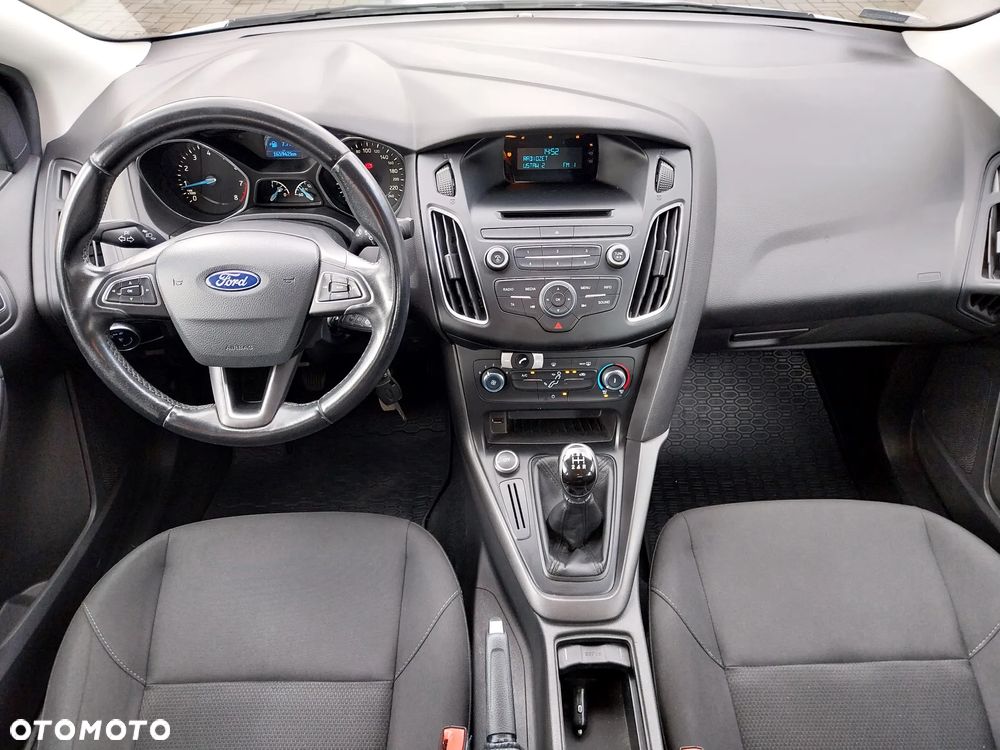 Ford Focus 1.6 Trend - 6