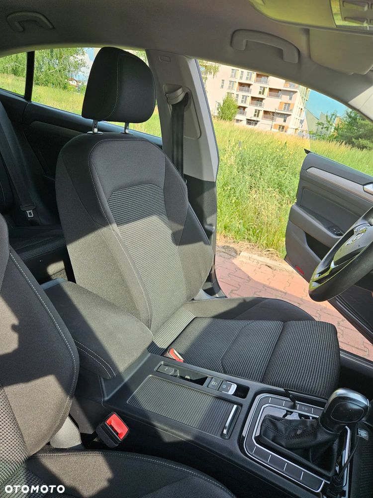 Volkswagen Arteon 2.0 TSI Essence DSG - 31