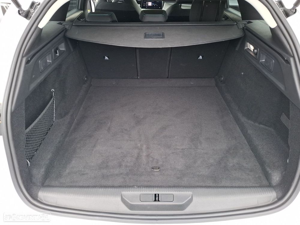 Peugeot 308 SW 1.2 Hybrid Allure e-DCS6 - 23