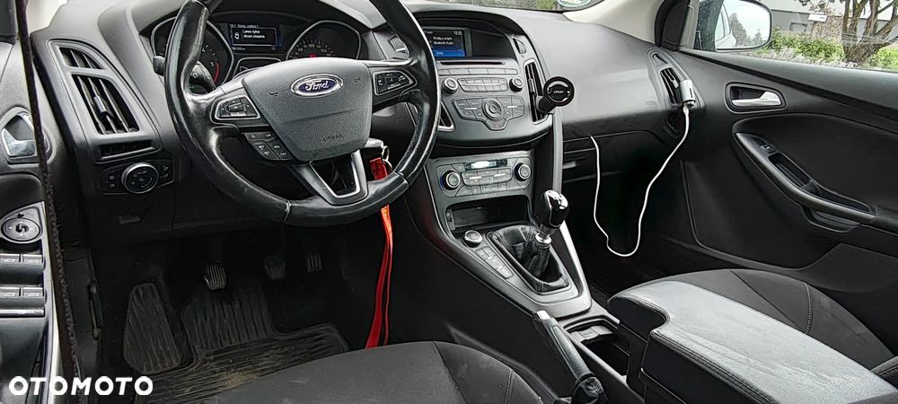 Ford Focus 1.5 TDCi Trend - 29