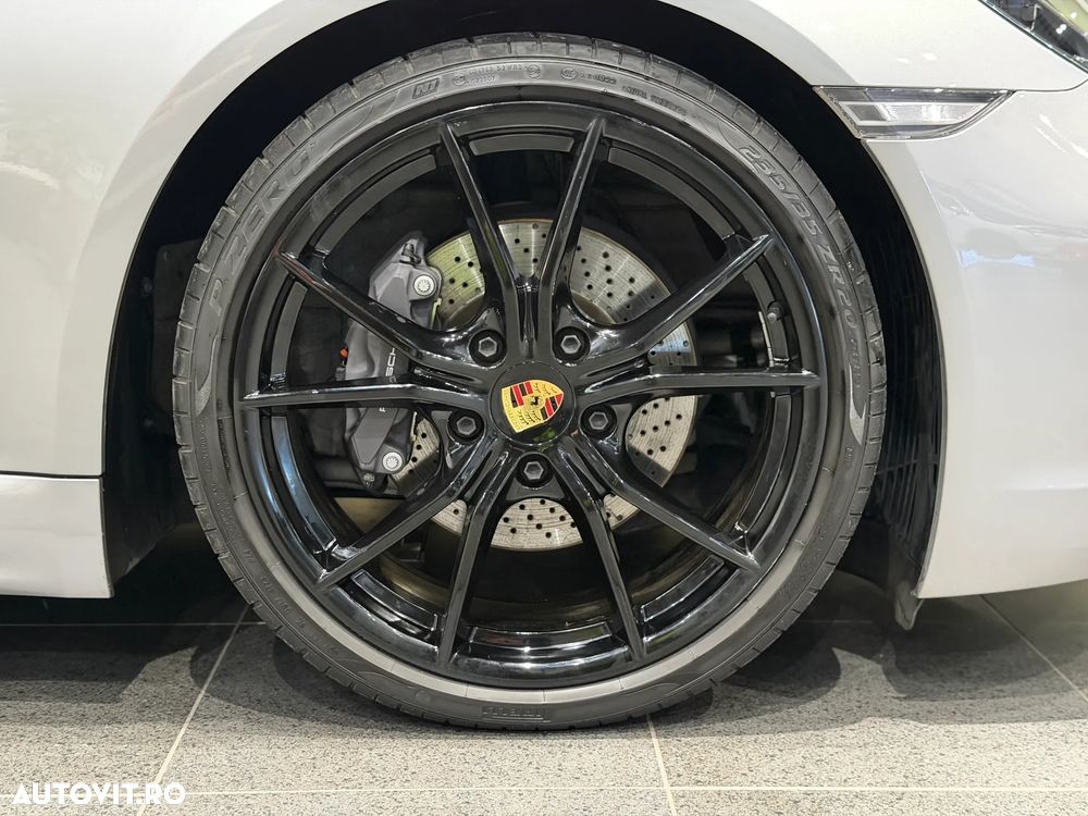 Porsche Boxster 718 PDK - 33