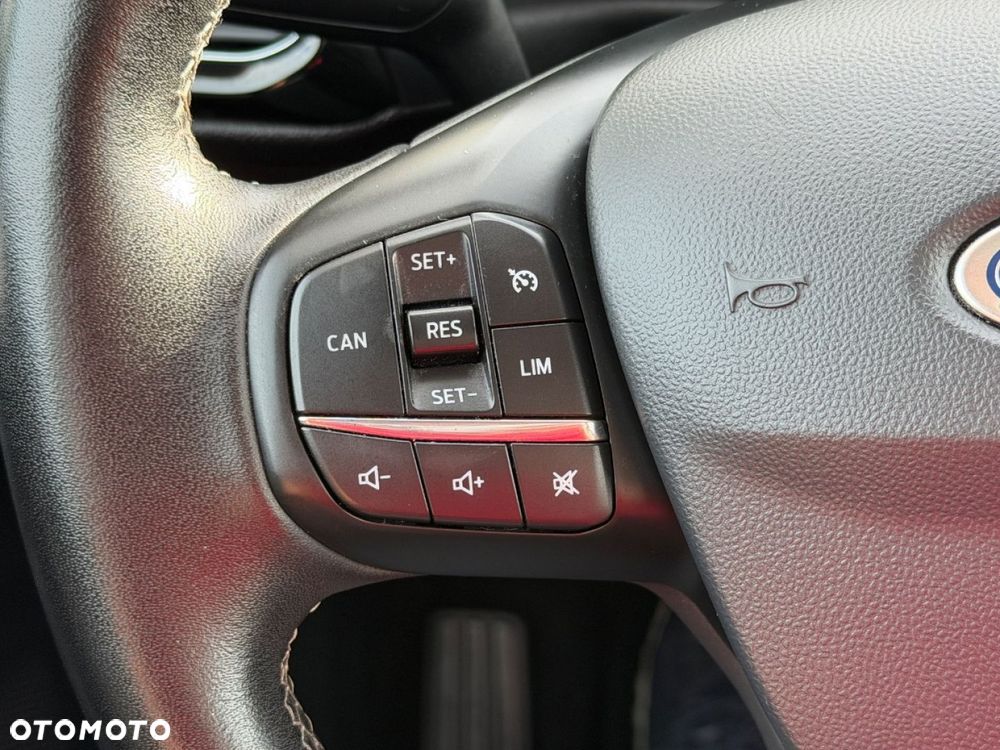 Ford Fiesta - 22