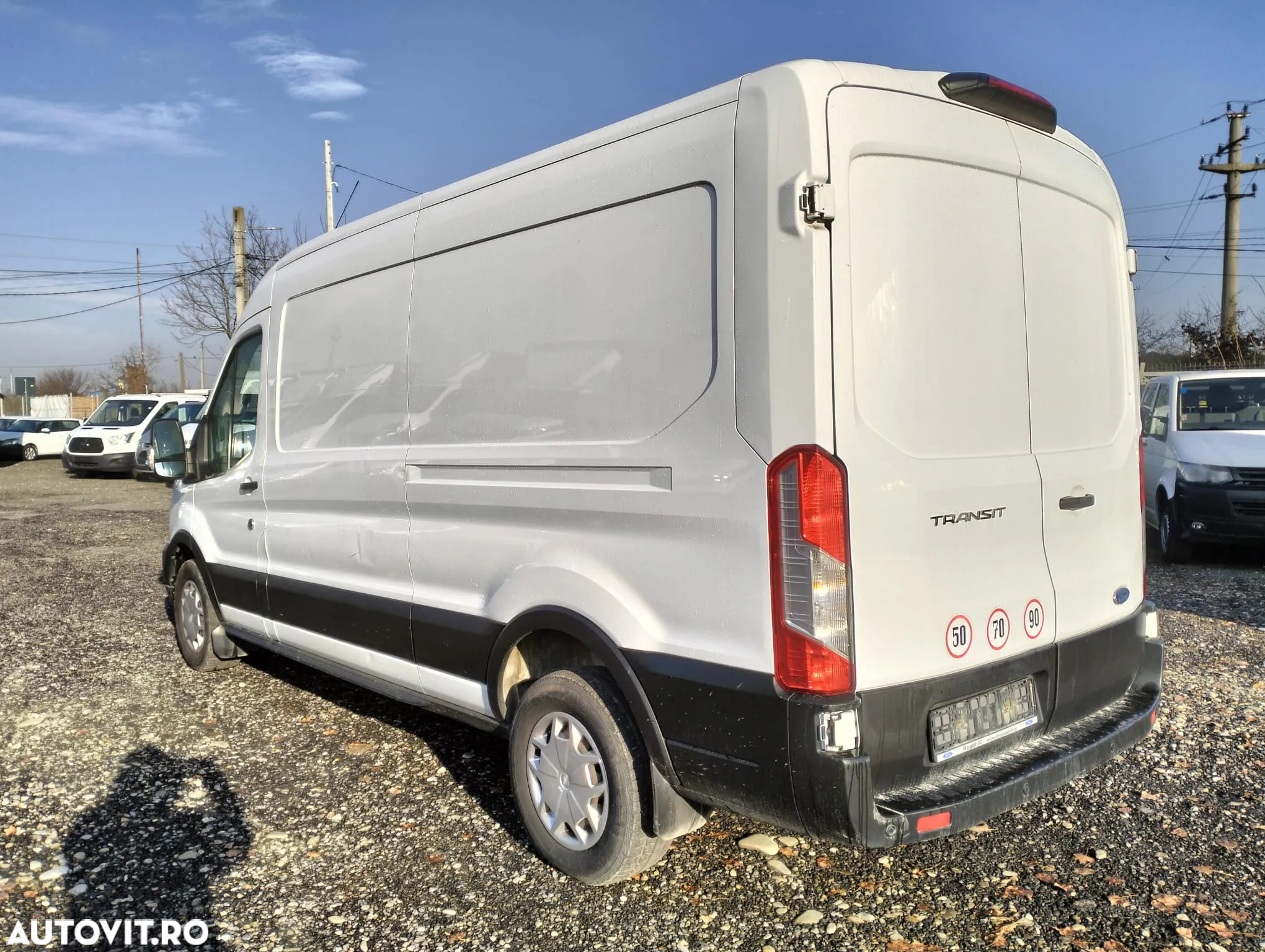 Ford Transit - 4
