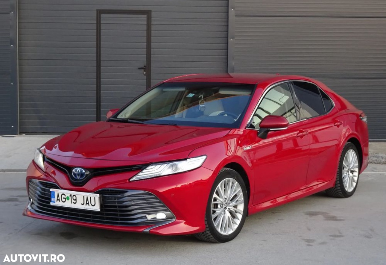 Toyota Camry 2.5 Hybrid Exclusive - 2