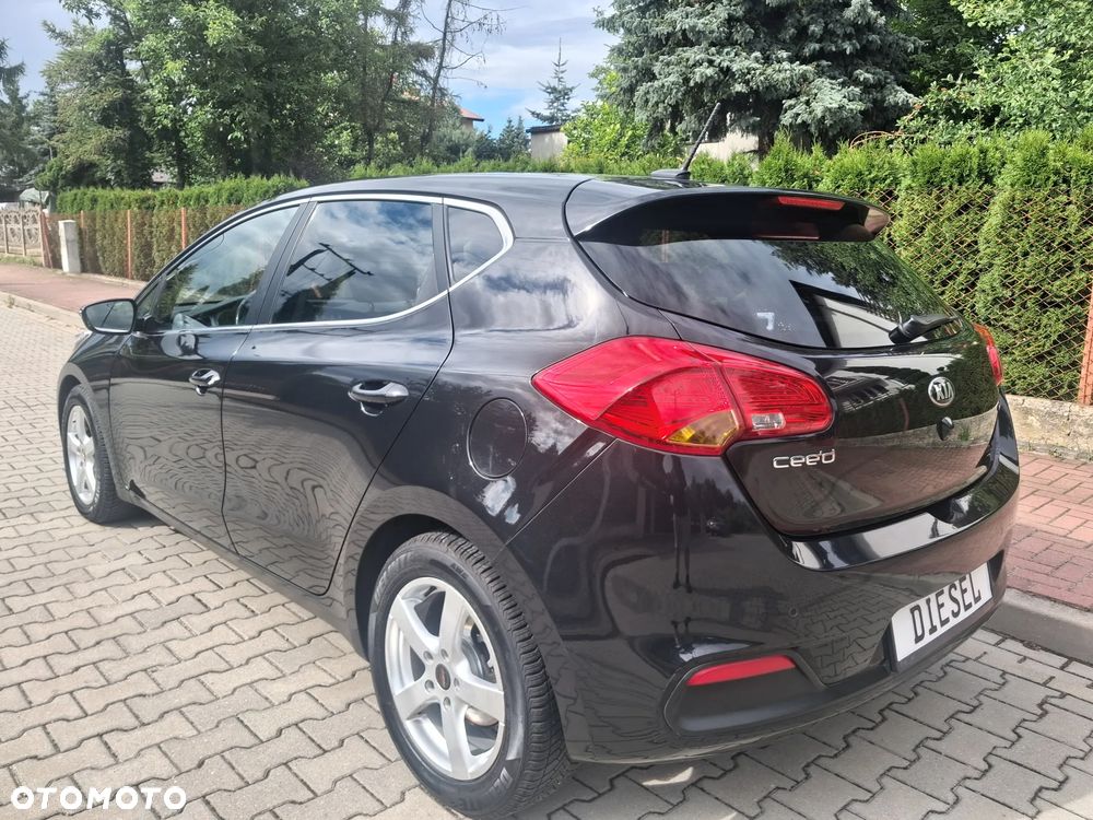 Kia Ceed 1.6 CRDi XL - 10