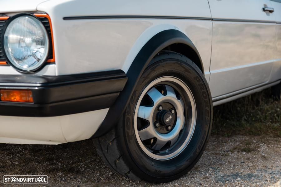 VW Golf - 9