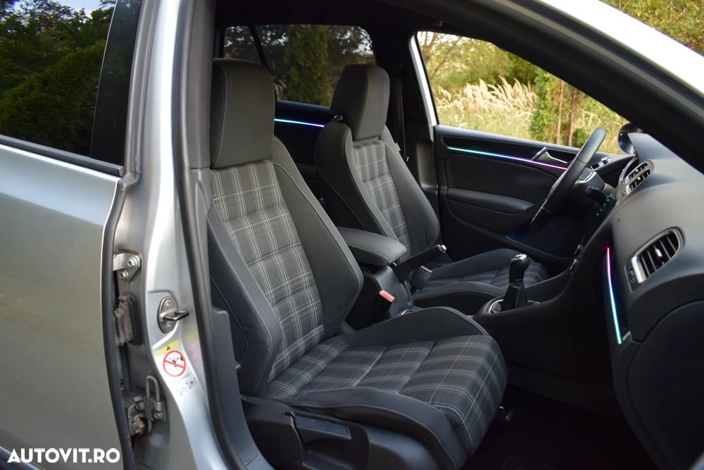 Volkswagen Golf 2.0 TDI DPF GTD - 16