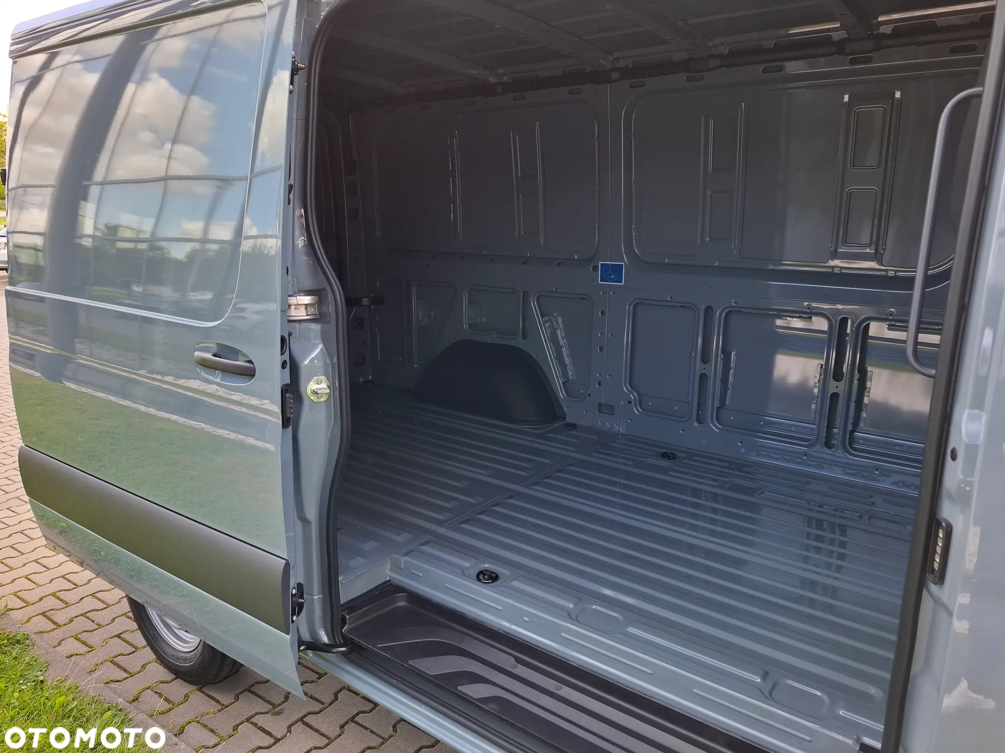 Mercedes-Benz Sprinter 315 CDI Furgon 3665 mm L2H1 - 18