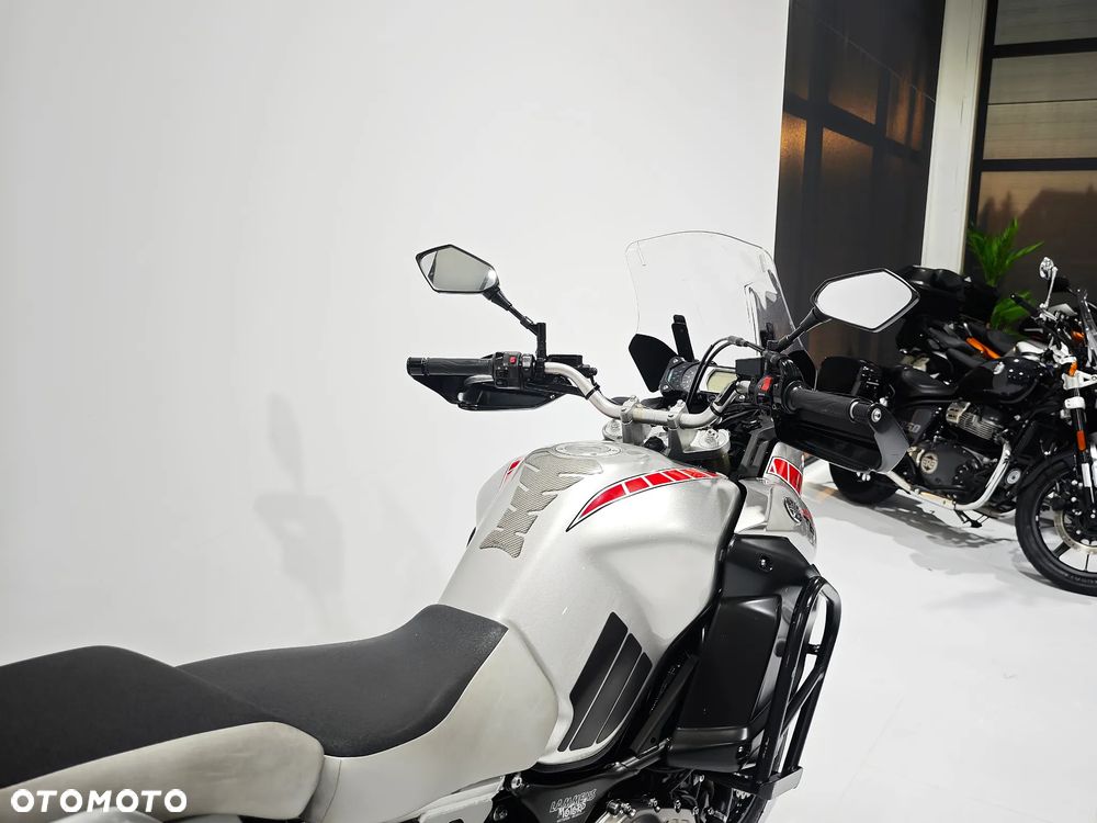 Yamaha Super Tenere - 12