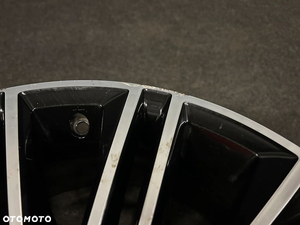Alufelga VW Passat CC 18 cali 5x112 1szt. 3AA601025L - 4