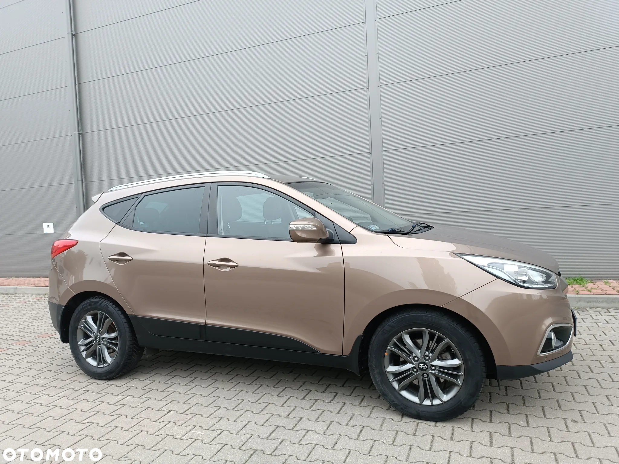 Hyundai ix35 2.0 CRDi Premium 2WD - 18