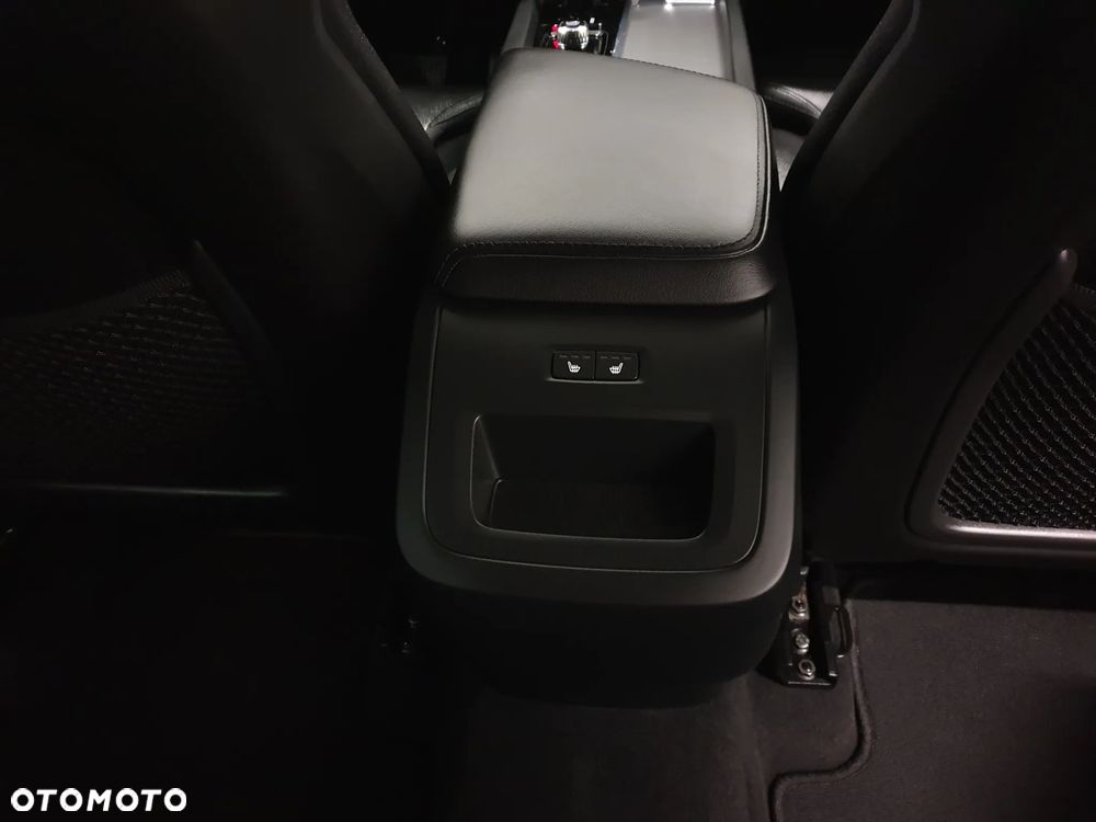 Volvo XC 60 B4 D Geartronic RDesign - 31