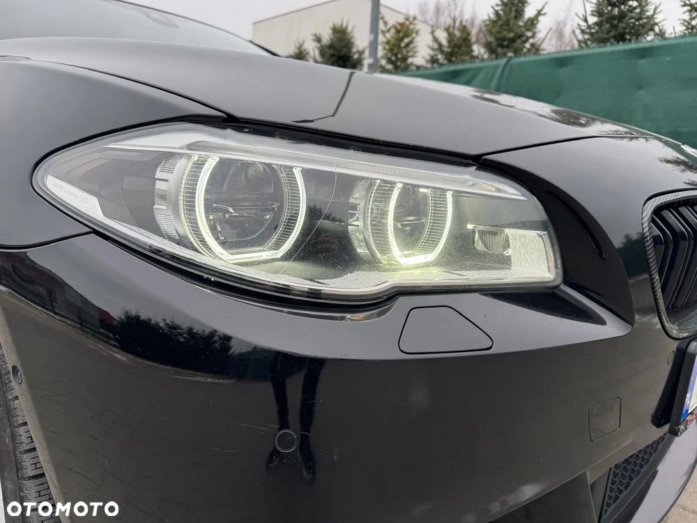 BMW Seria 5 M550d xDrive - 30