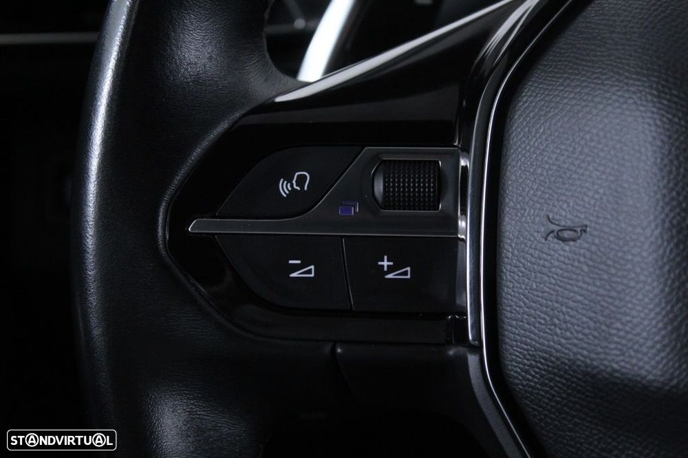 Peugeot 3008 1.5 BlueHDi Allure Pack EAT8 - 22