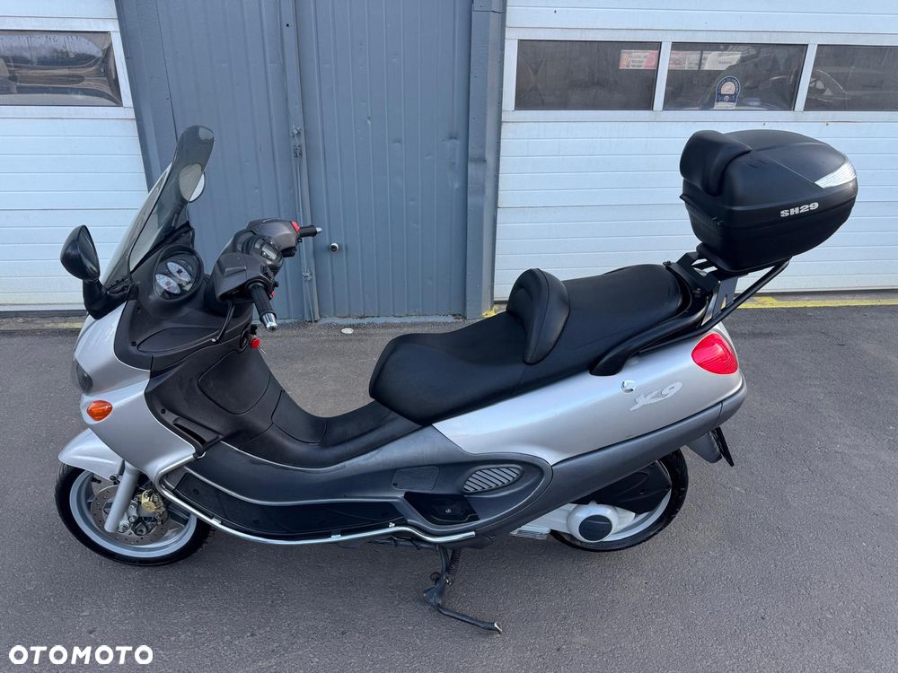 Piaggio X9 - 21