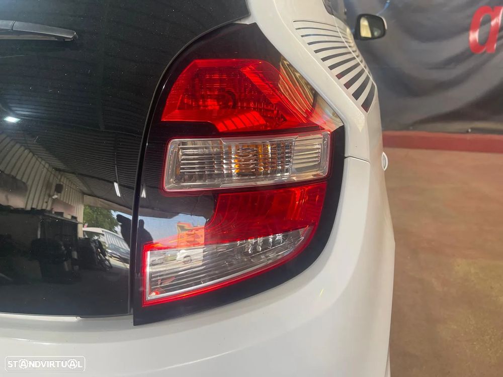 Renault Twingo SCe 70 S&S LIMITED - 21