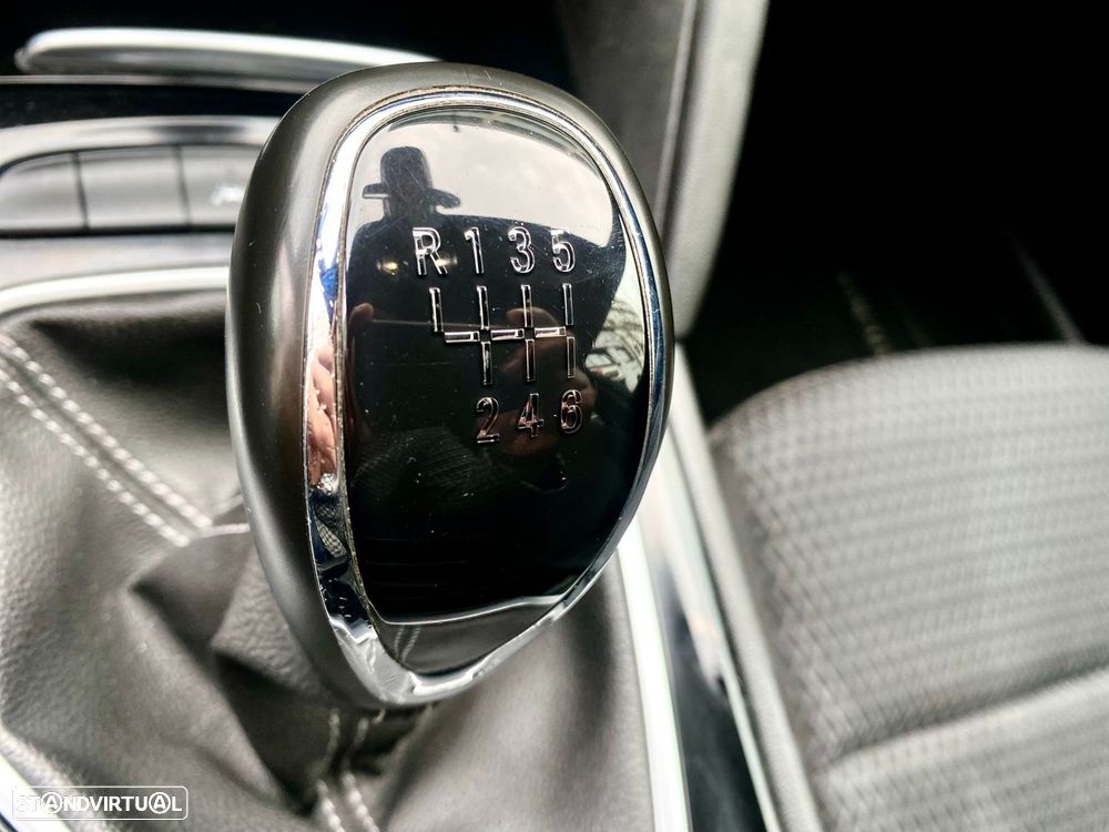 Opel Insignia Sports Tourer 2.0 CDTi Cosmo S/S - 24