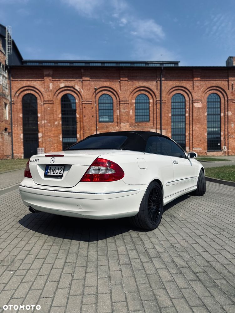 Mercedes-Benz CLK - 3