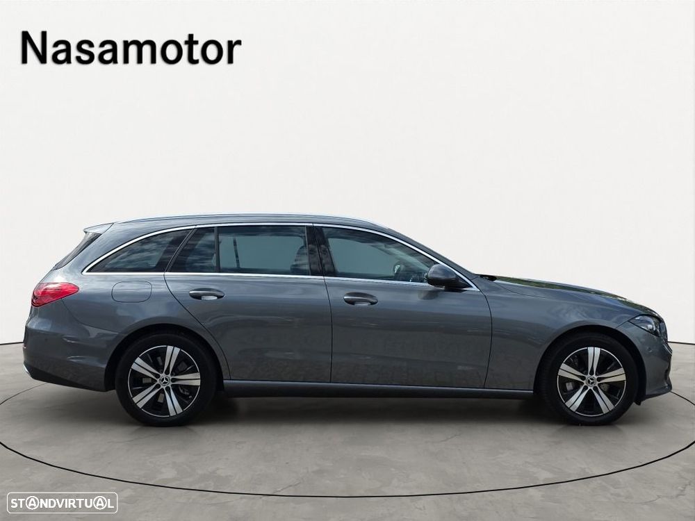 Mercedes-Benz C 300 — fotografia 4