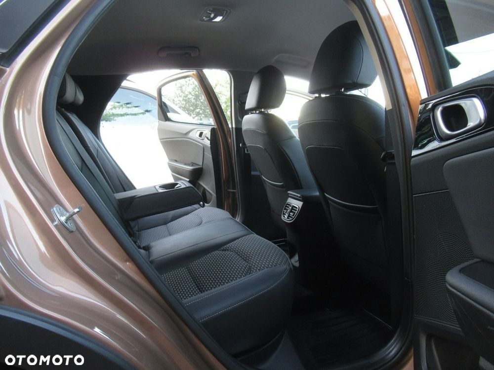Kia XCeed 1.5 T-GDI L DCT - 8