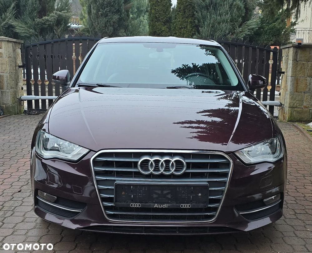 Audi A3 Sportback 2.0 TDI (clean diesel) Ambiente - 1