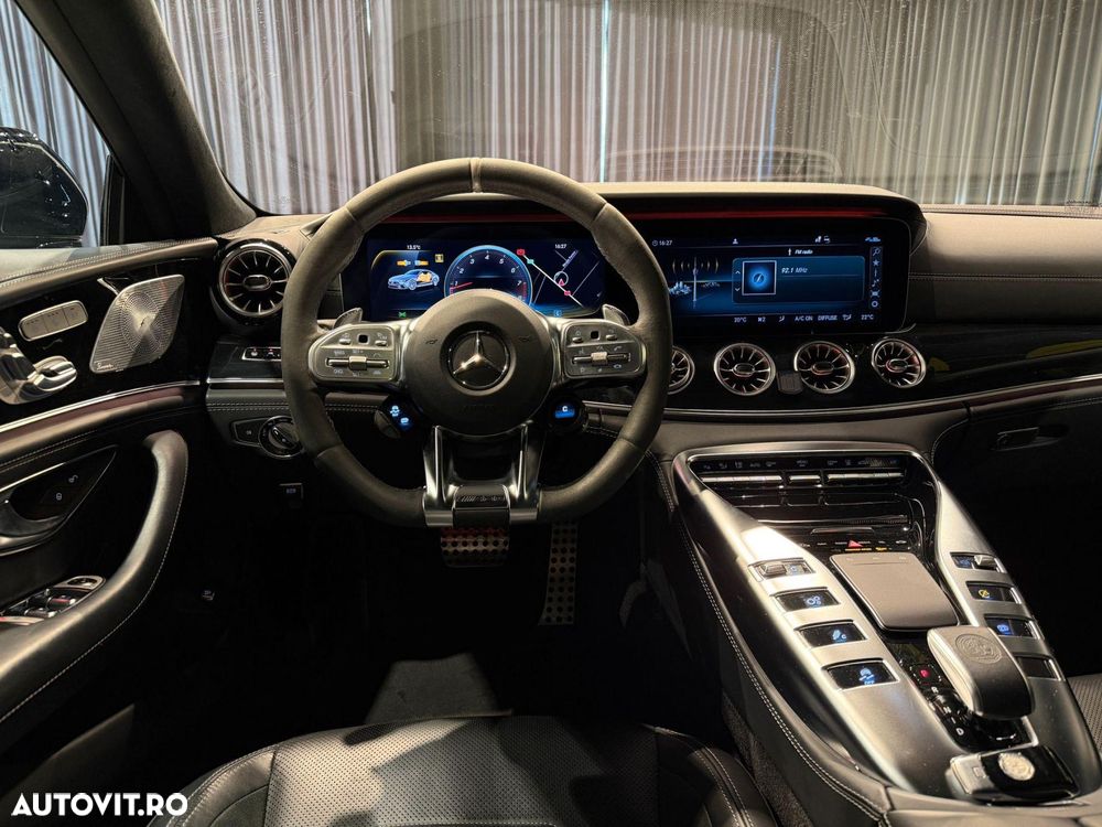 Mercedes-Benz AMG GT - 17