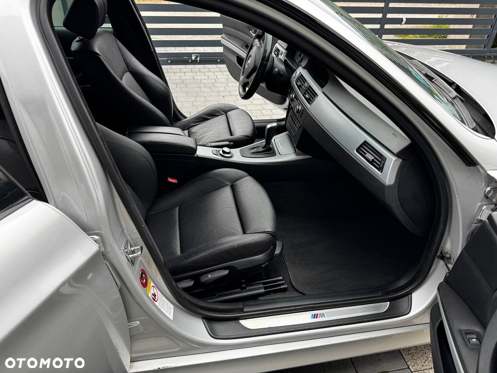 BMW Seria 3 320d DPF - 13