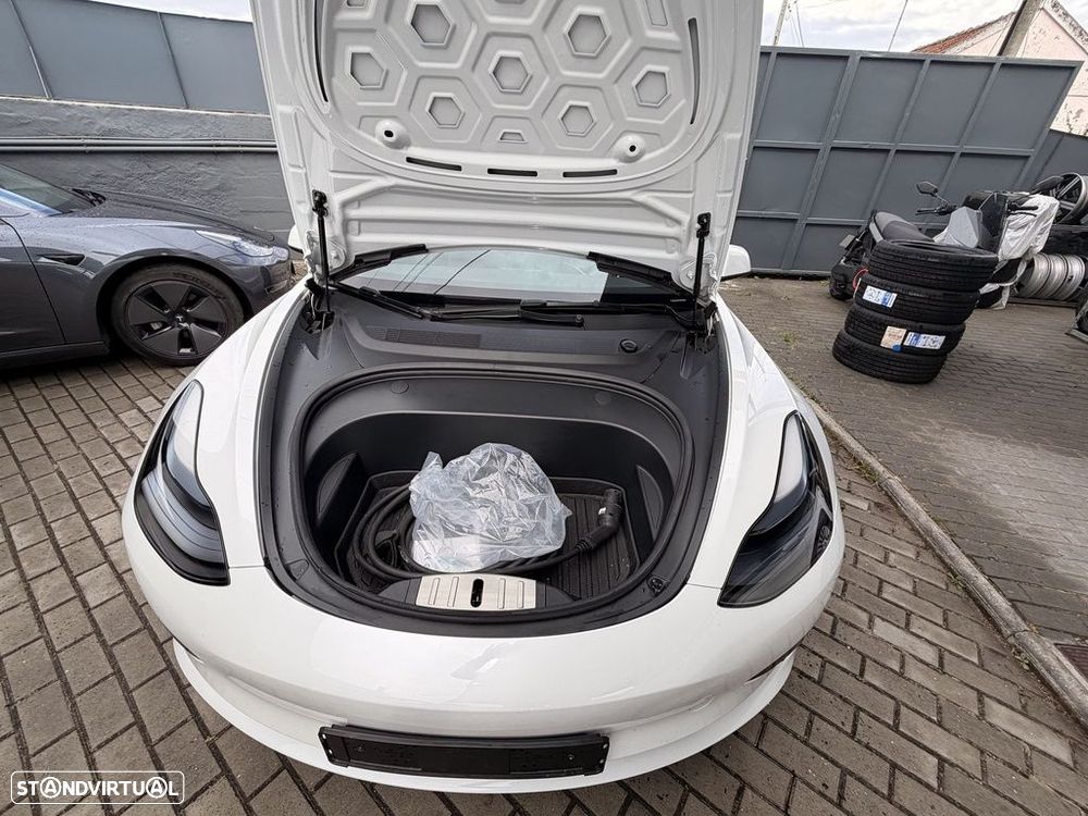 Tesla Model 3 Standard RWD - 4