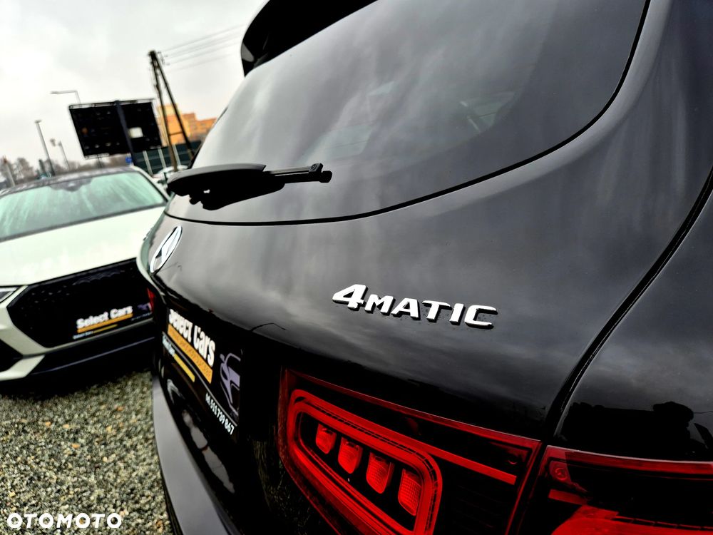 Mercedes-Benz GLC - 34