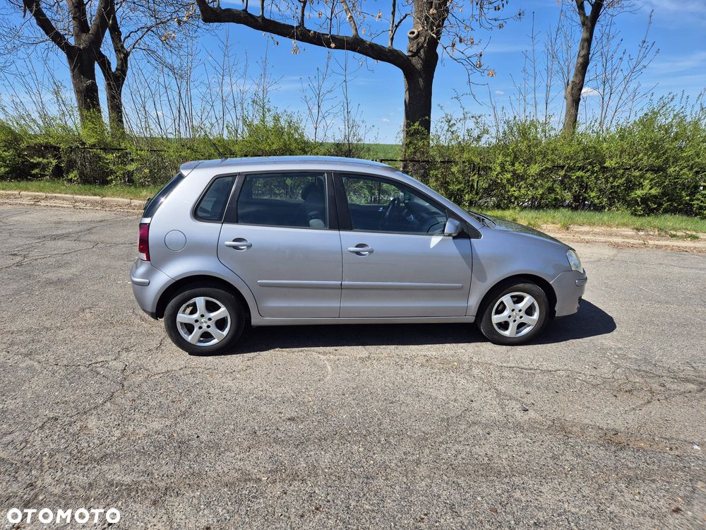 Volkswagen Polo - 11