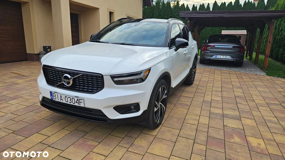 Volvo XC 40 T5 AWD R-Design - 3