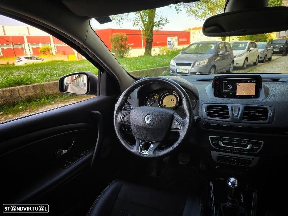 Renault Mégane Sport Tourer 1.5 dCi Bose Edition SS - 19