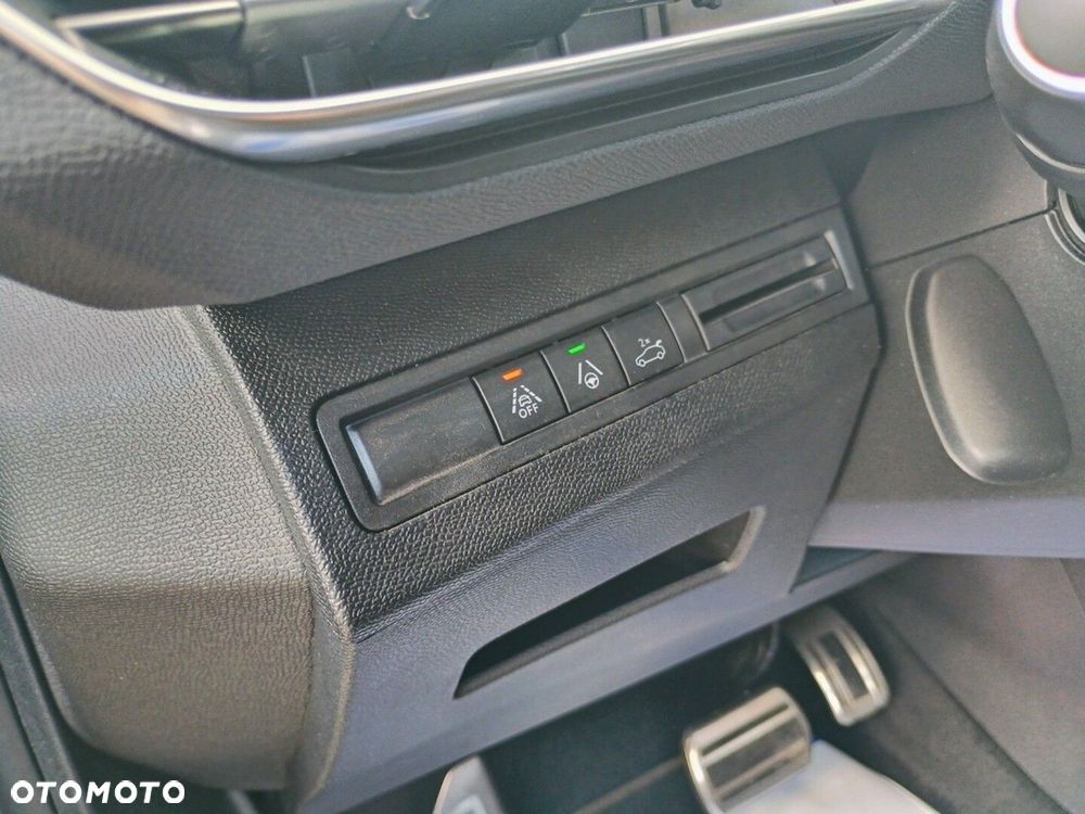 Peugeot 5008 1.5 BlueHDi GT S&S EAT8 - 20