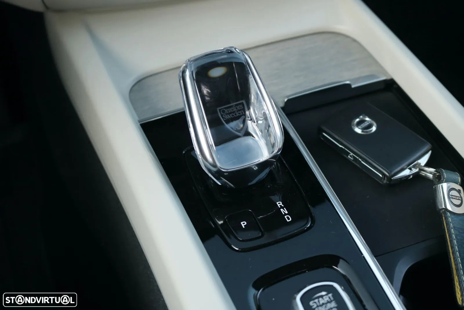 Volvo XC 60 2.0 T6 PHEV Inscription Expression AWD - 19