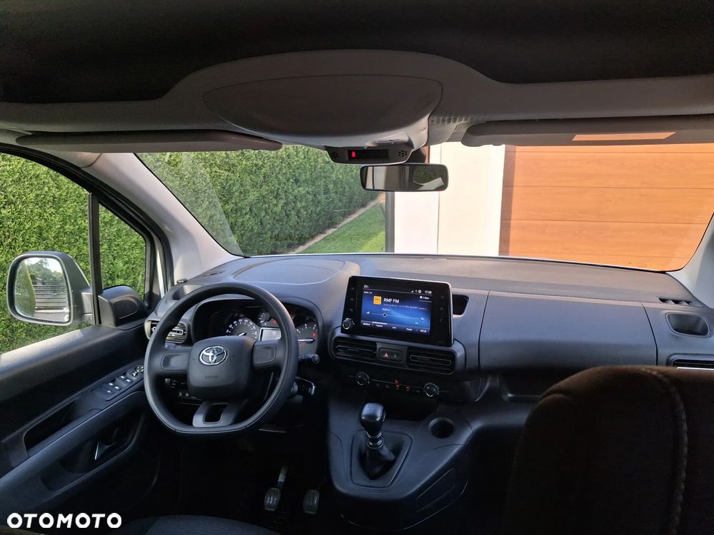 Toyota Proace City Verso 1.5 D-4D Business - 18