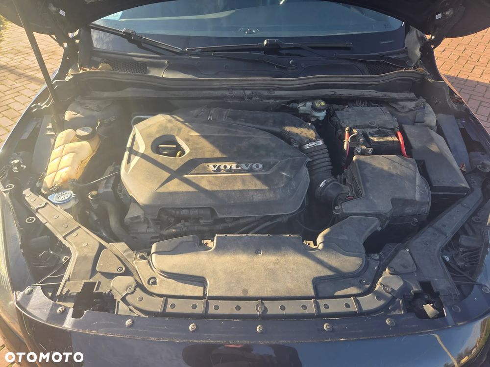 Volvo V40 T3 Ocean Race - 32