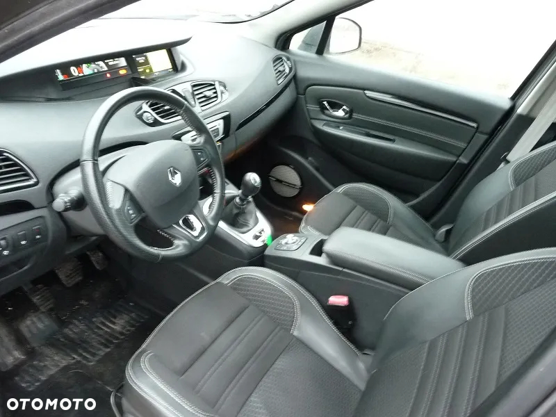 Renault Scenic 1.6 dCi Energy Bose - 22
