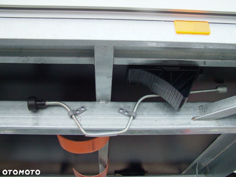 Debon Przyczepa wywrotka 3 stronna - 18