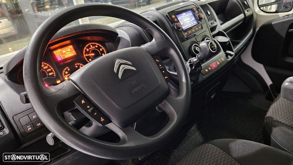 Citroën Jumper 33 L2H2 S&S Shine - 17