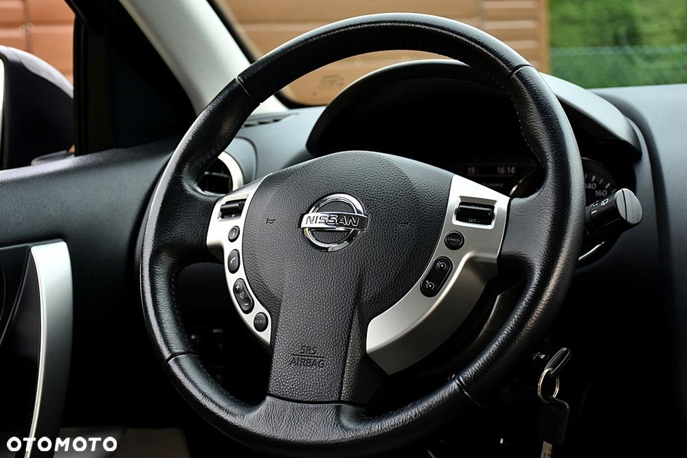Nissan Qashqai 1.6 I-Way - 19