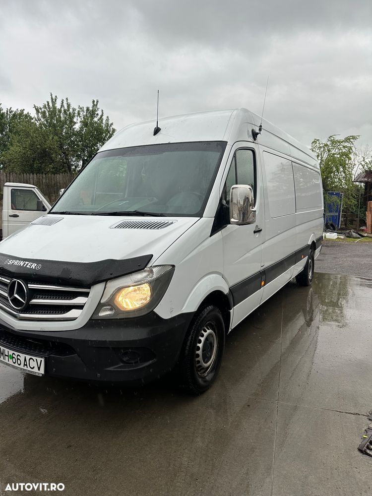 Mercedes-Benz Sprinter - 3