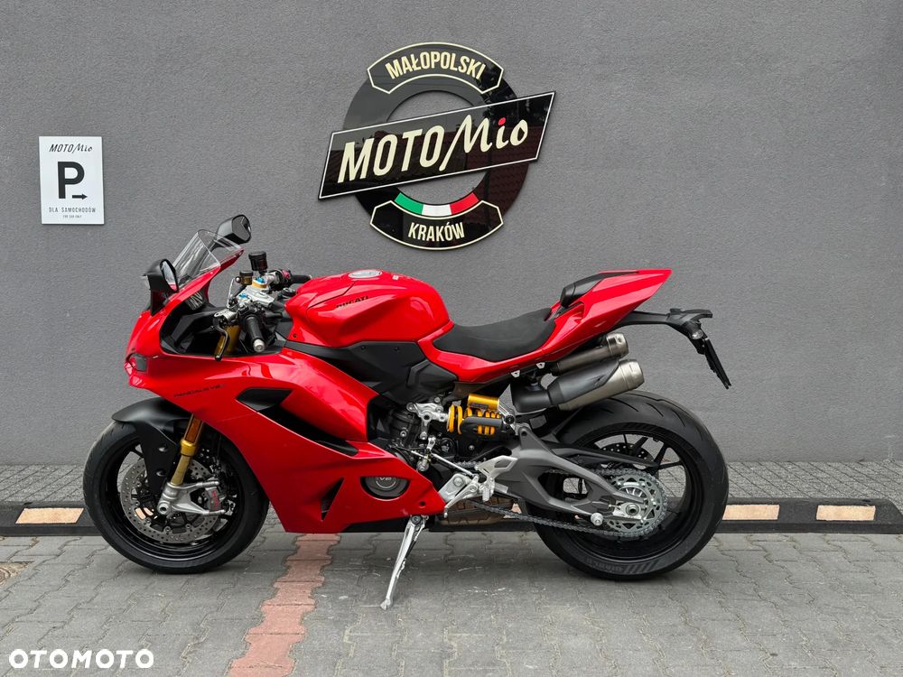 Ducati Panigale V2 - 2