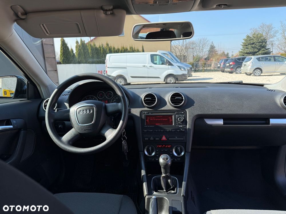 Audi A3 Sportback 1.6 Ambition - 10