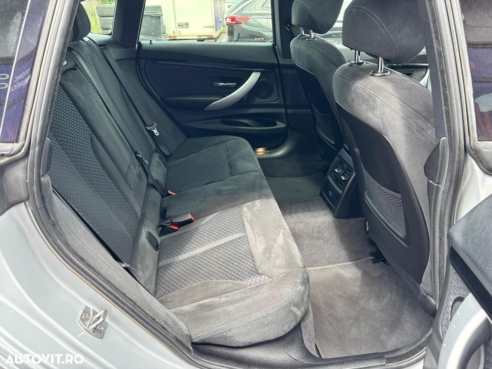 BMW Seria 3 - 36