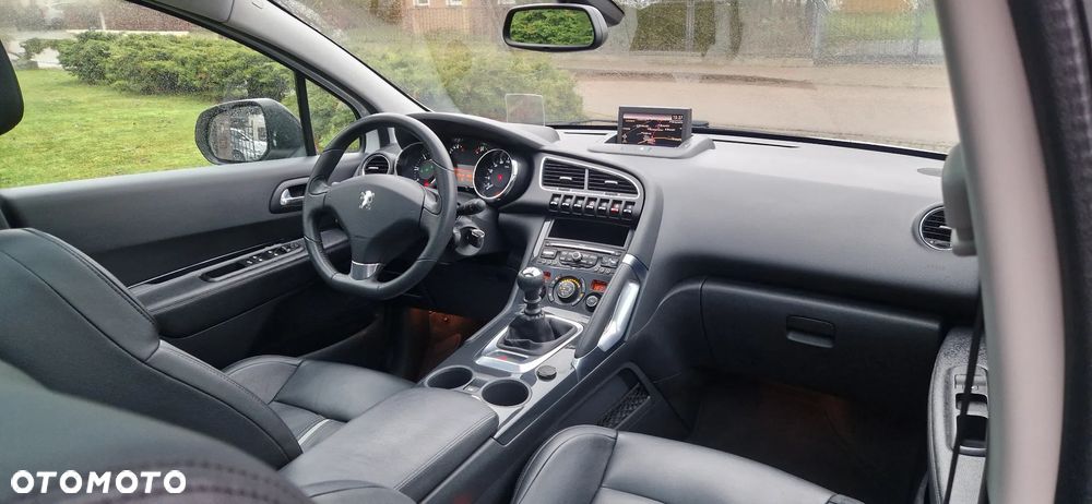 Peugeot 3008 - 12