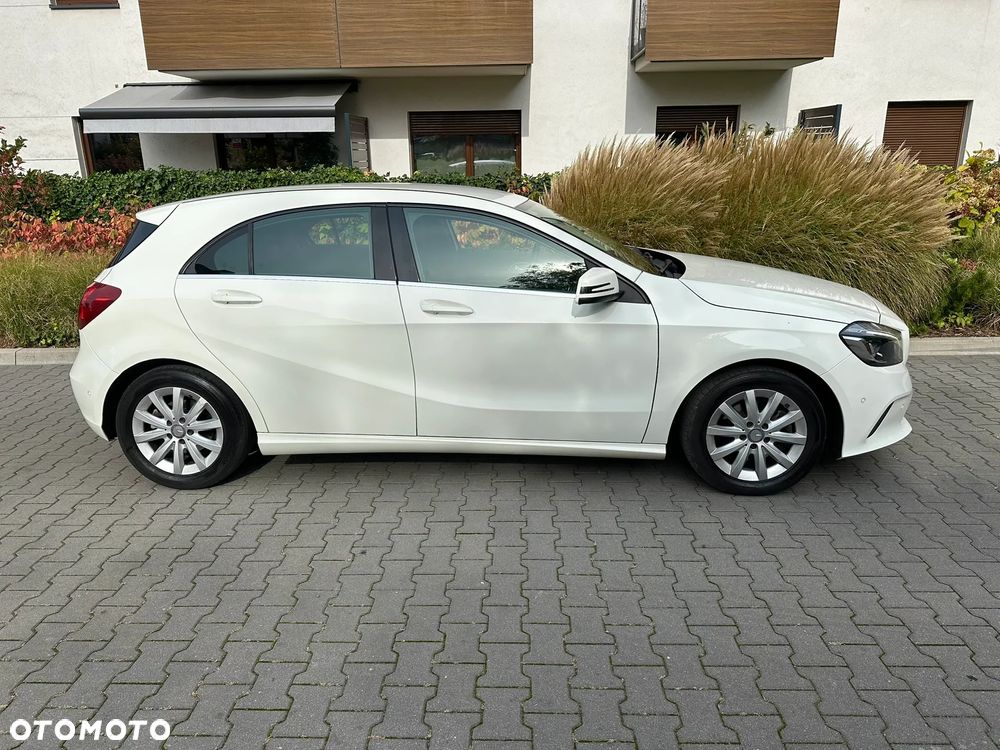 Mercedes-Benz Klasa A 180 7G-DCT - 28
