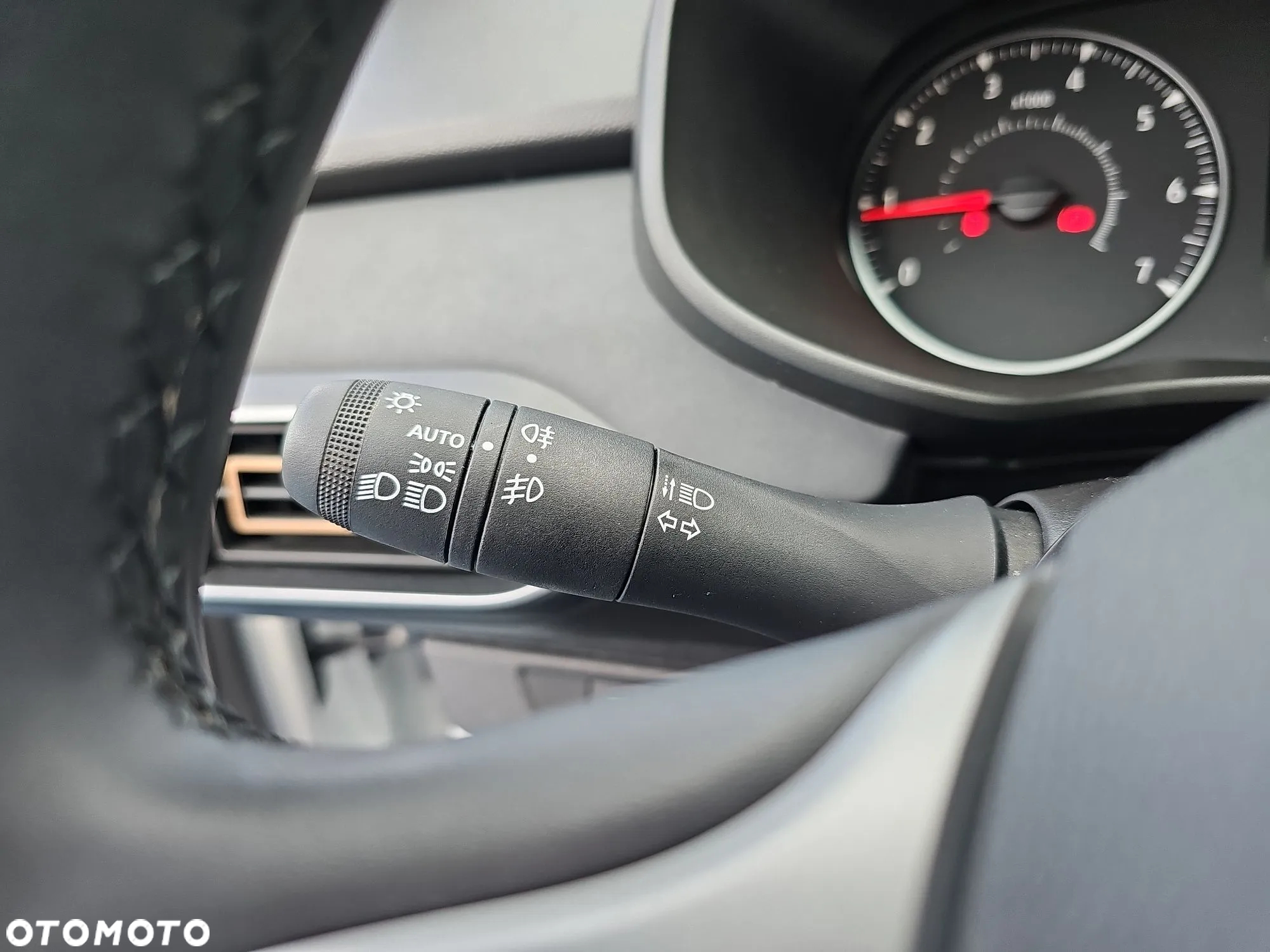 Dacia Sandero - 17