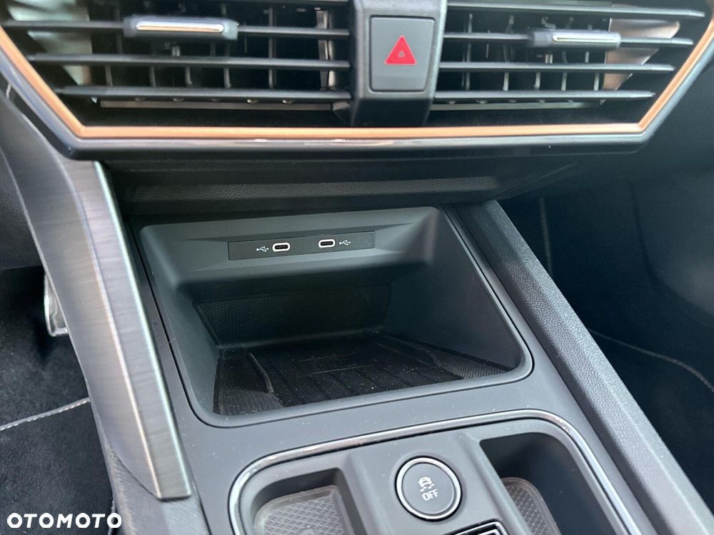 Cupra Formentor 2.5 TSI 4Drive VZ5 DSG - 33