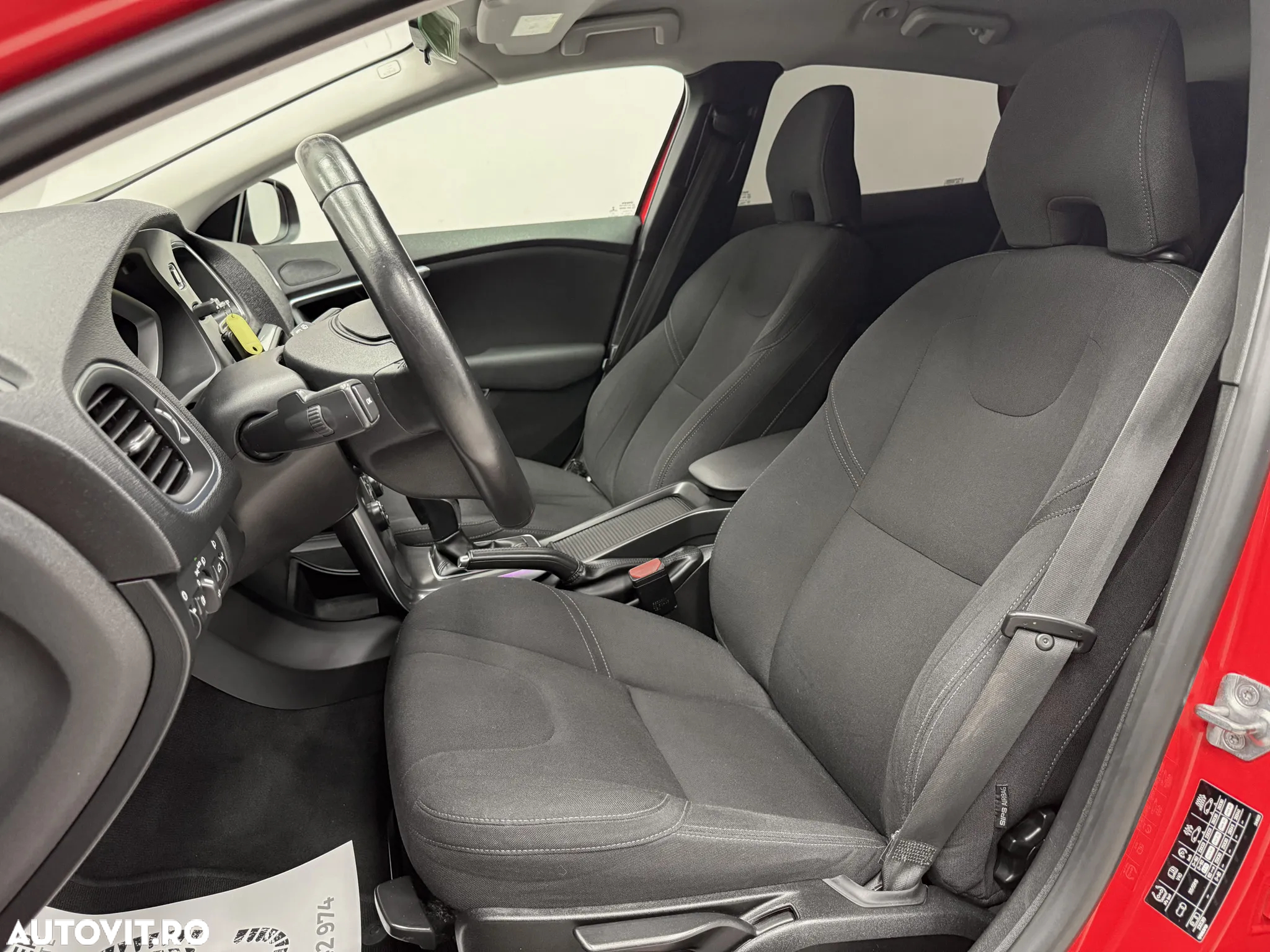 Volvo V40 D2 Geartronic Linje You! - 19