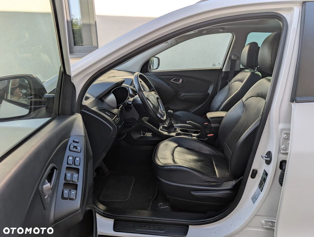 Hyundai ix35 1.7 CRDi Premium 2WD - 24